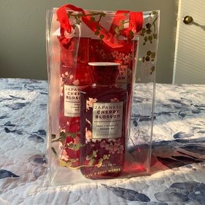 B&B Works Japanese Cherry Blossom Gift Set